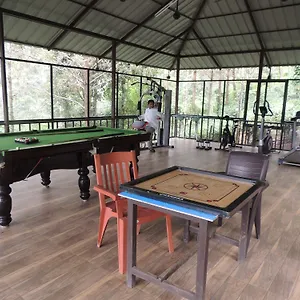 Hotel Birds Valley